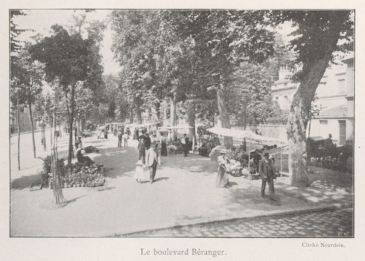 Marché au fleur sur Le boulevard Béranger